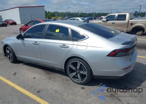 2024 Honda Accord Hybrid Sport z USA, uszkodzony, nr VIN 1HGCY2F5XRA051406